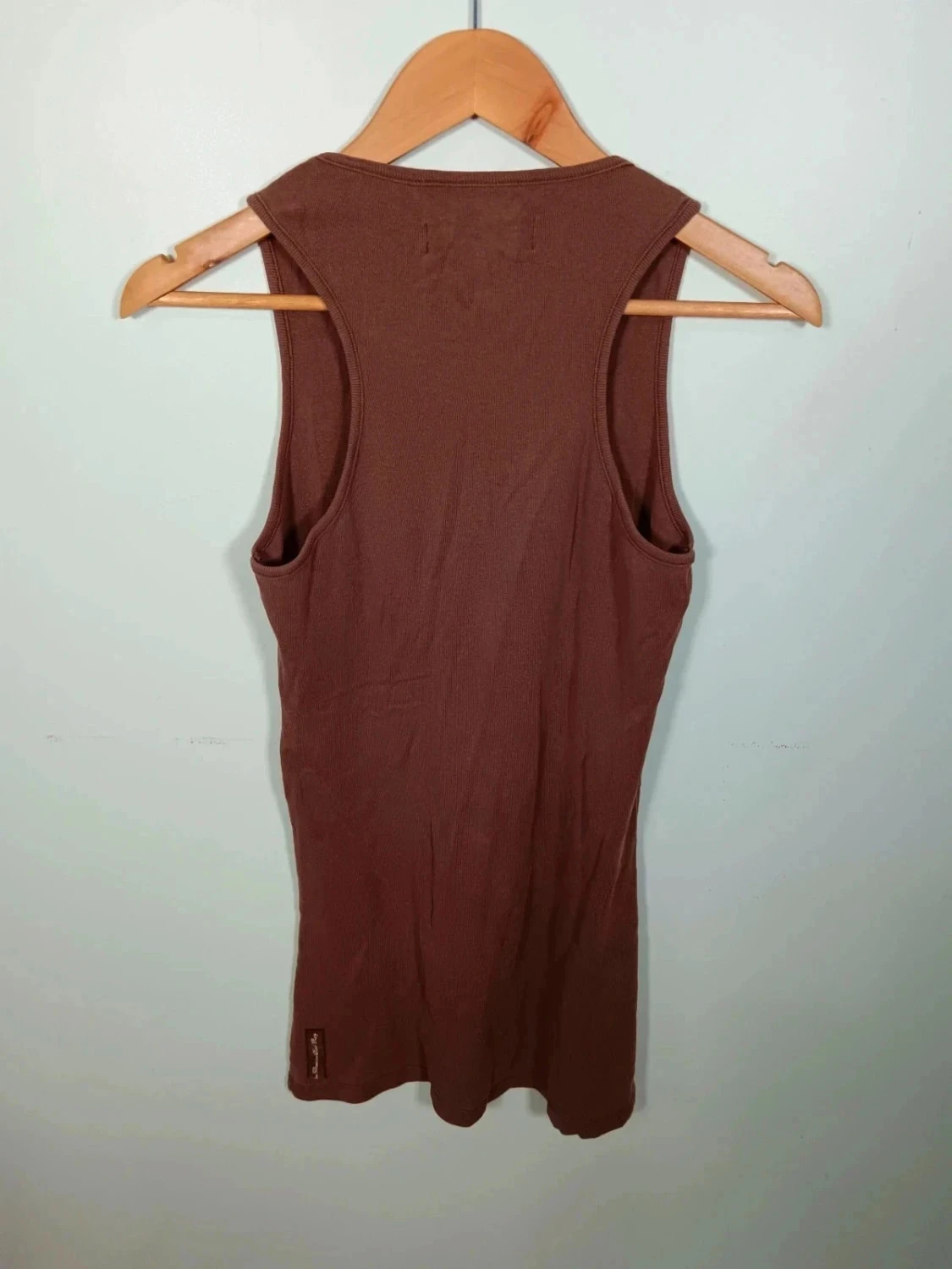 C18 brown XXXXX tank top size 3 – photo 2